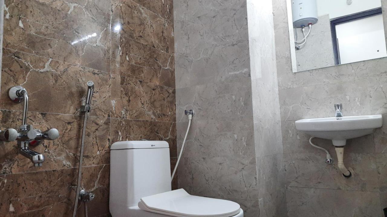 Hotel Abedrooms- Budget Stay Танджавур Экстерьер фото