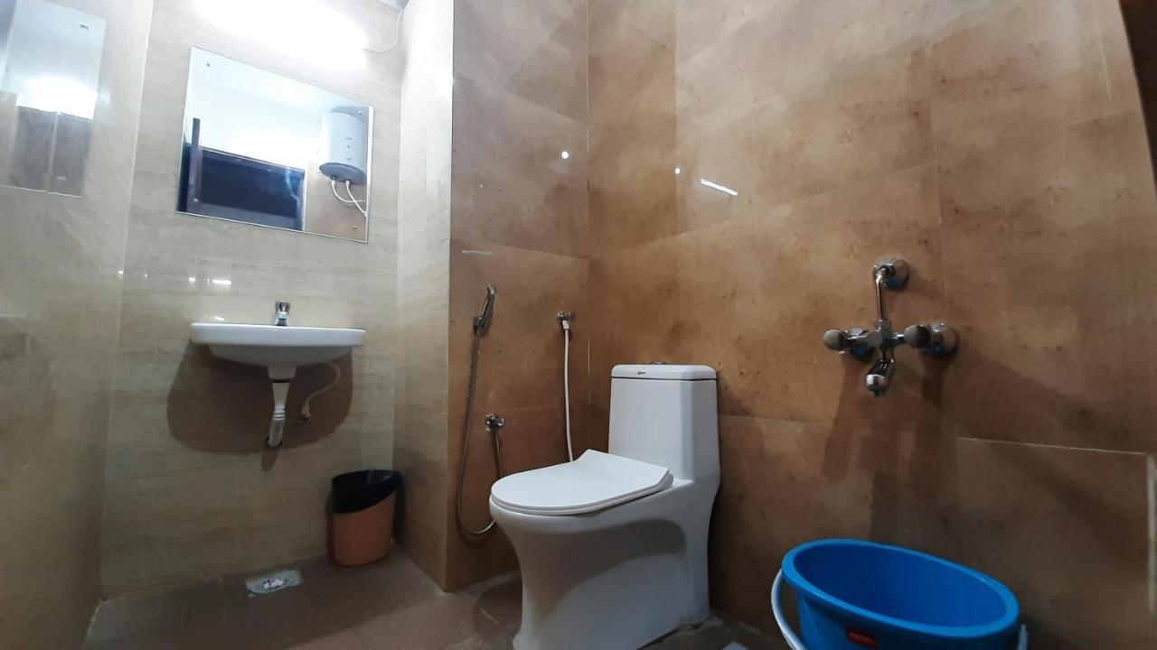 Hotel Abedrooms- Budget Stay Танджавур Экстерьер фото