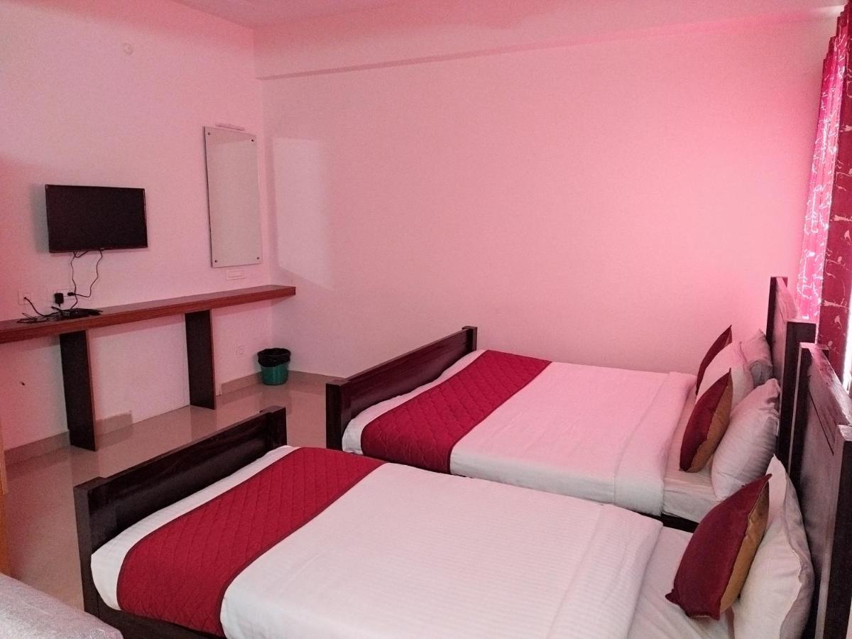 Hotel Abedrooms- Budget Stay Танджавур Экстерьер фото