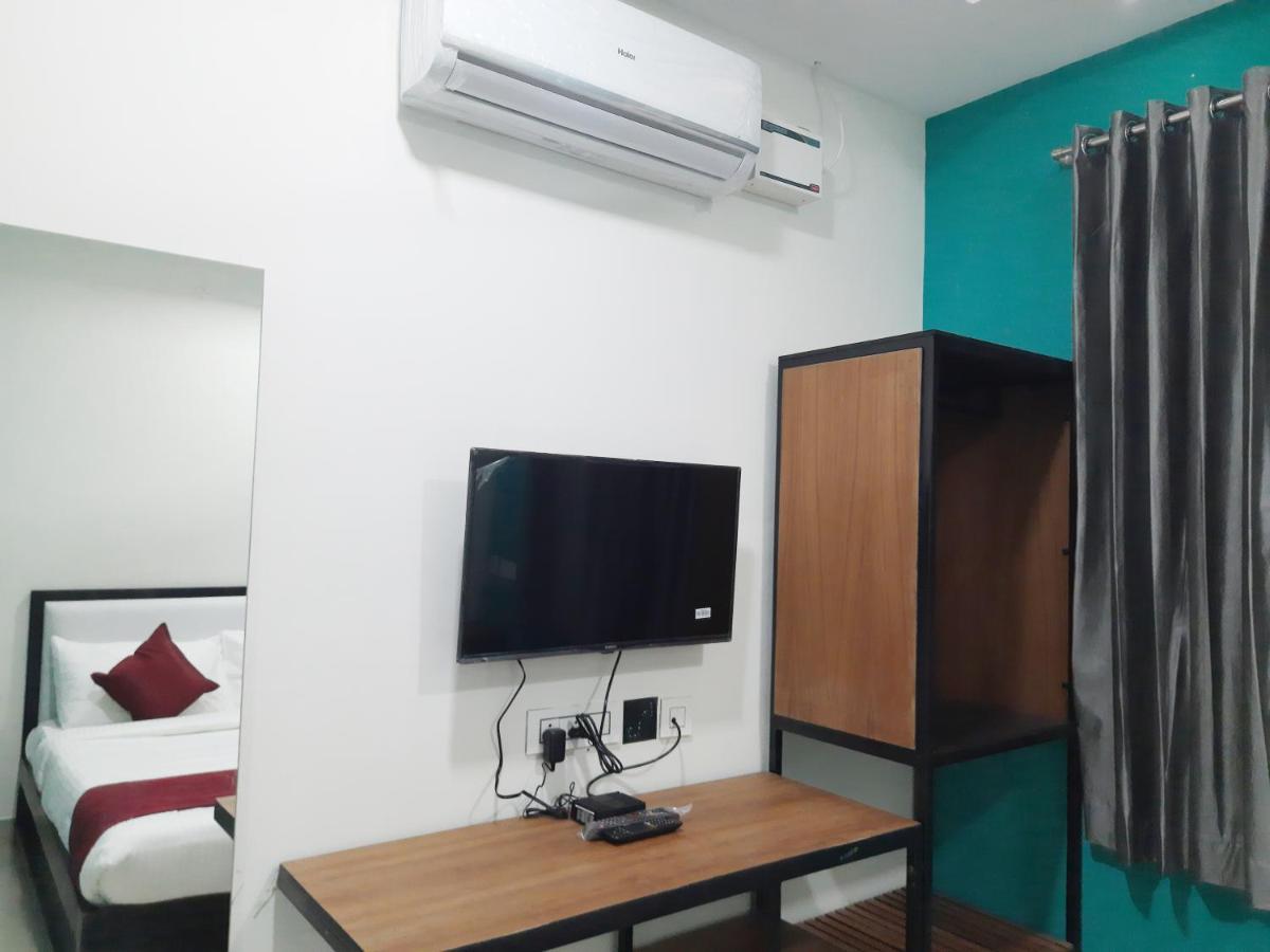 Hotel Abedrooms- Budget Stay Танджавур Экстерьер фото